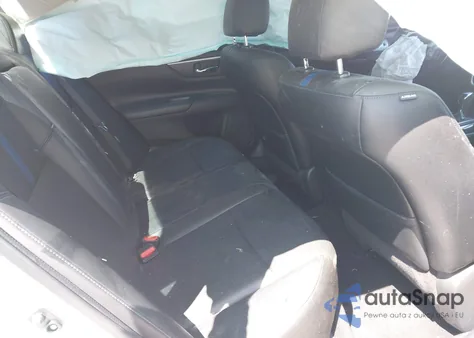 2018 Nissan Altima 2.5 Sr из США, поврежденный, VIN 1N4AL3AP9JC181369